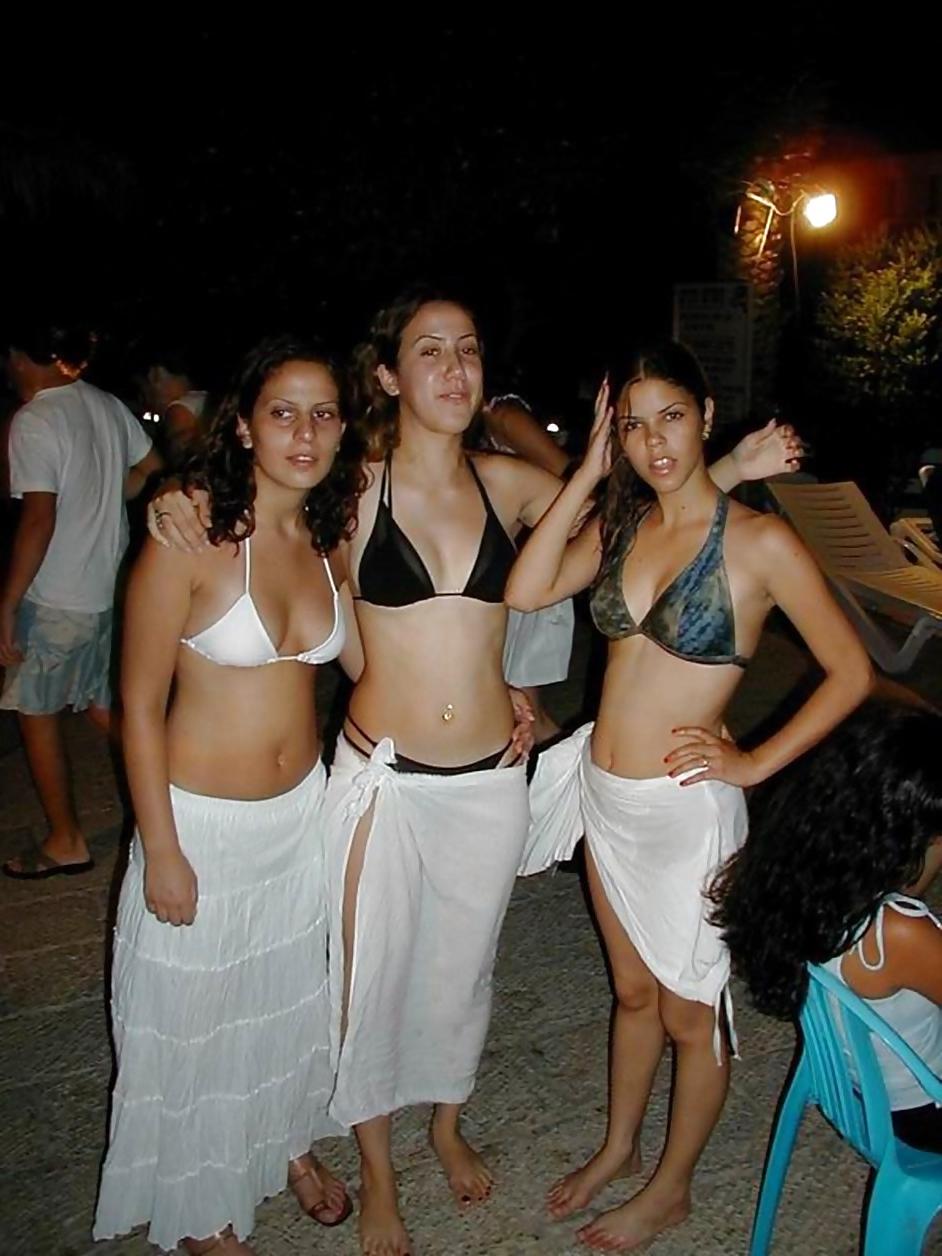 25P Beach Pics Set 44