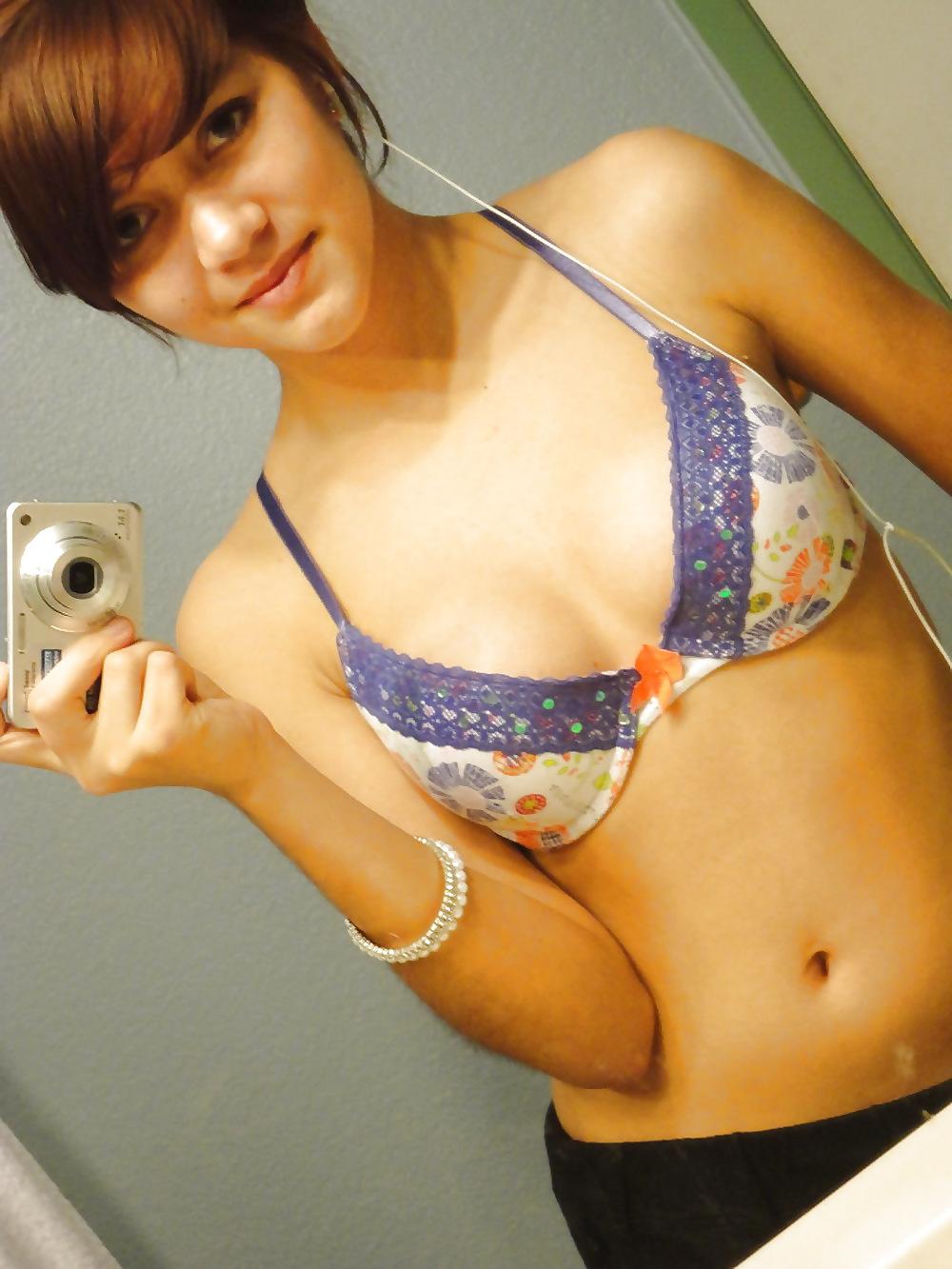 25P Teen Selfshot 14