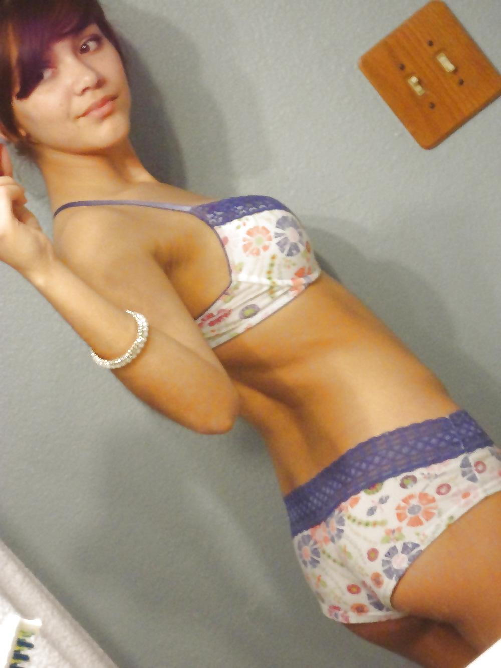 25P Teen Selfshot 14