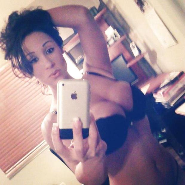 20P MILFs Self Shot 2 (DAS BESTE)