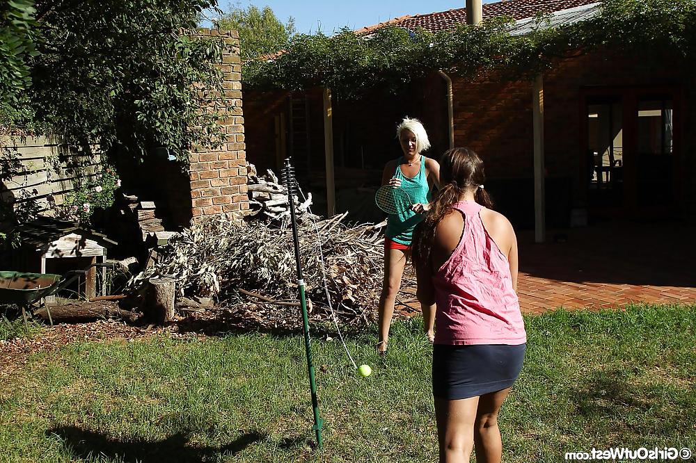 16P Aussie lesbians spreading pussies in the backyard