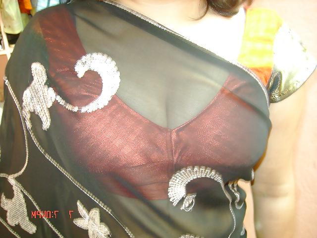 25P DESI AUNTY- SAREE WITHOUT FACE 