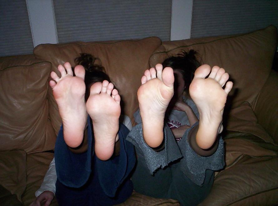 20P Foot Fetish - Group Soles 