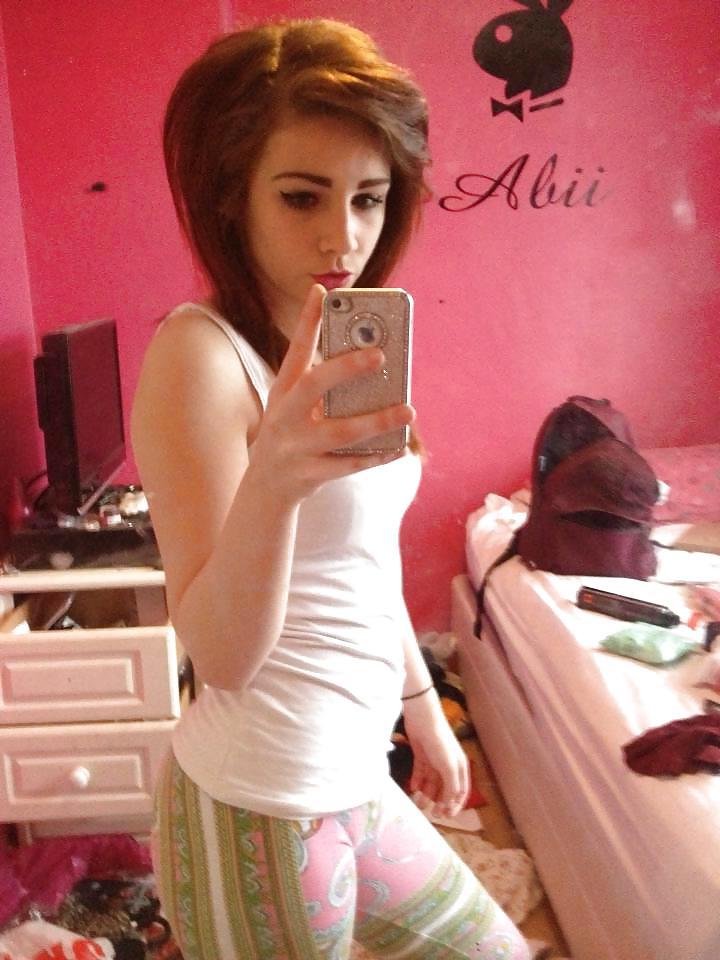 25P Nice skinny blonde facebook slut self shot