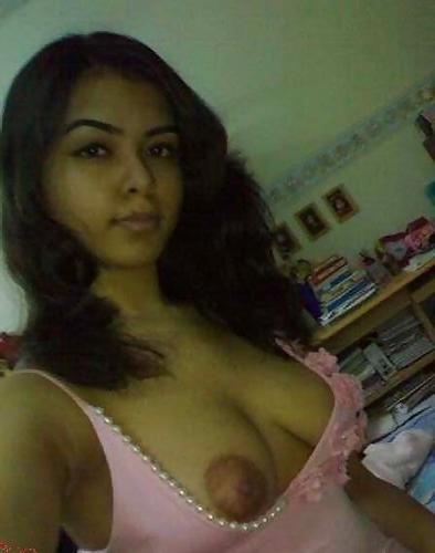 20P Desi Indian Girls SelfShot Hot Pics - Part 7