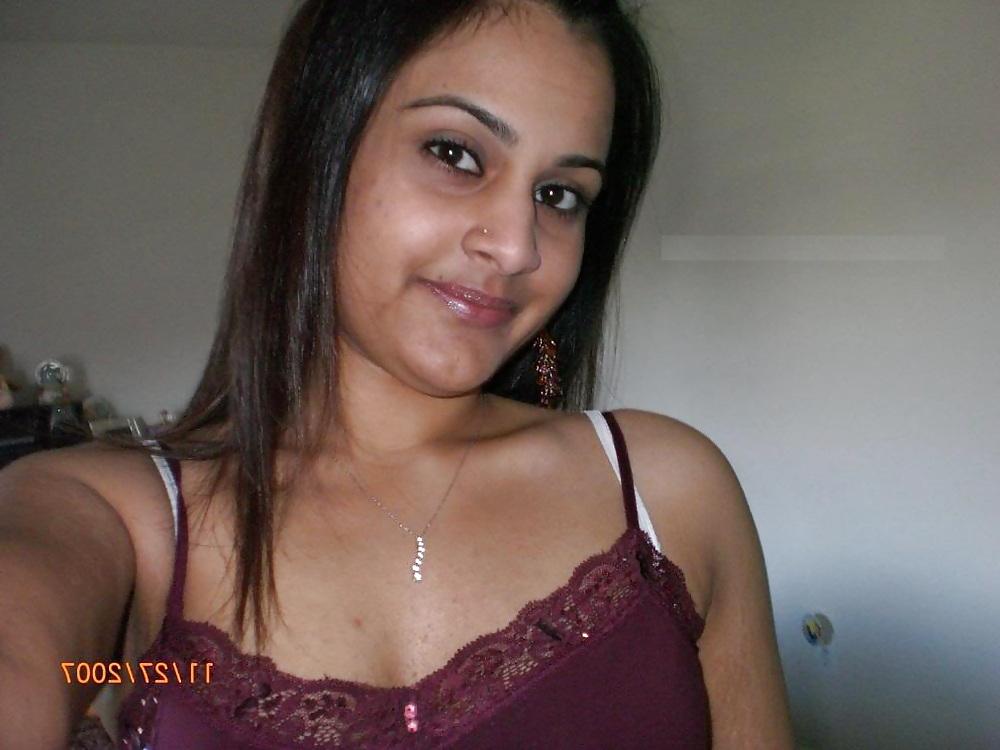 20P Desi Indian Girls SelfShot Hot Pics - Part 8