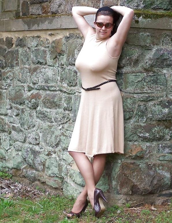 20P Not naked busty facebook women 5.