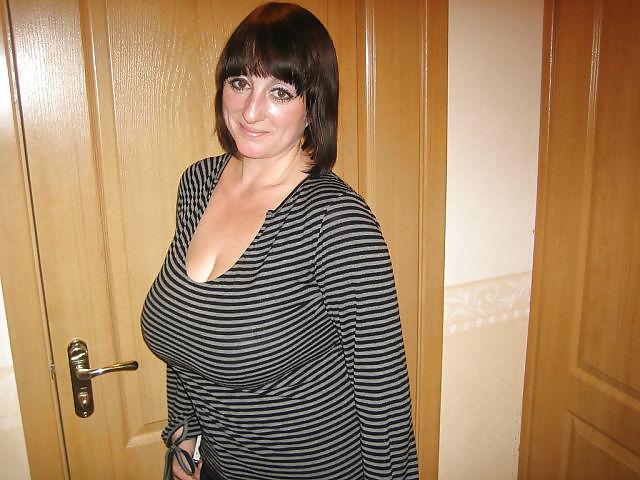 13P Busty Russian Woman 1466