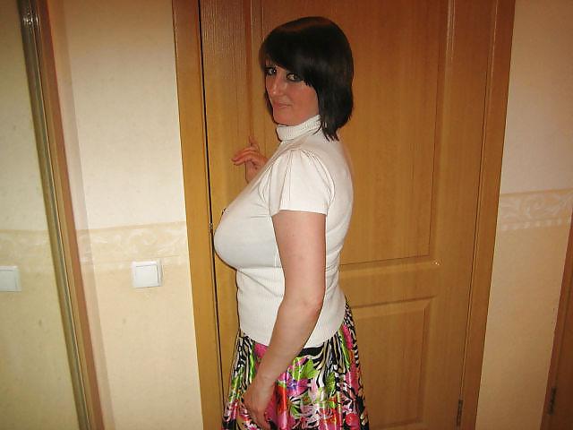 13P Busty Russian Woman 1466