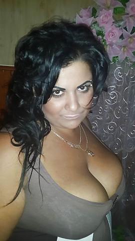 17P Busty Russian Woman 1398