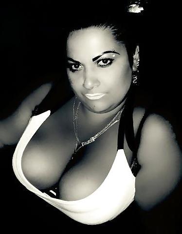 17P Busty Russian Woman 1398