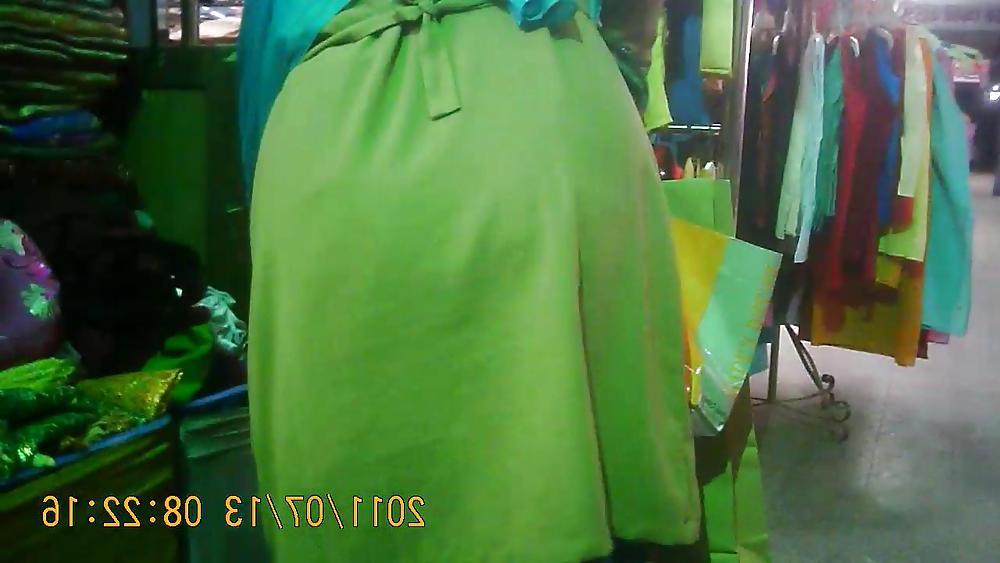 14P Bangladeshi Milfs Compilation