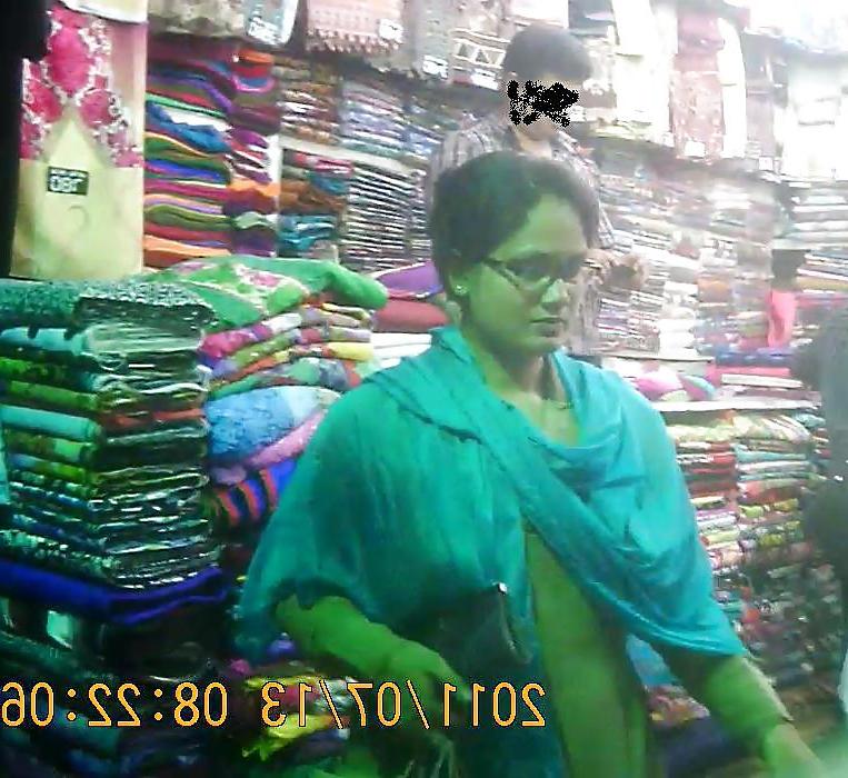 14P Bangladeshi Milfs Compilation