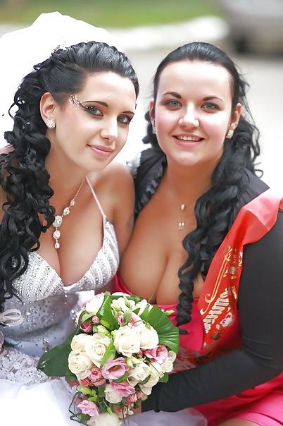 23P Busty Russian Woman 1528