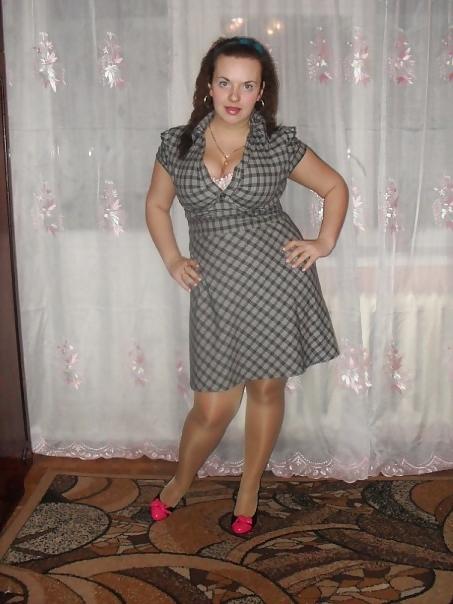 23P Busty Russian Woman 1528