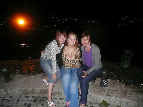 23P Busty Russian Woman 1528