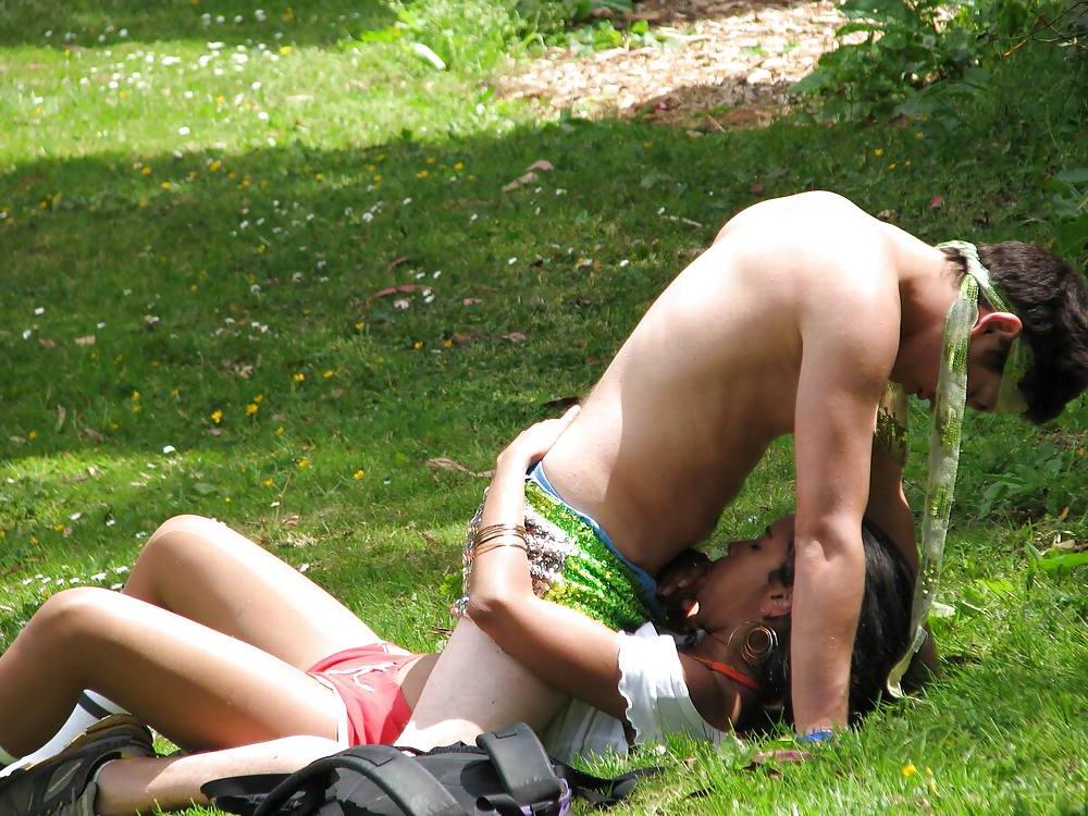24P Public couples fun (no shame)