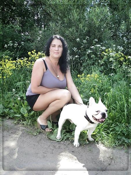 18P Busty Russian Woman 1452