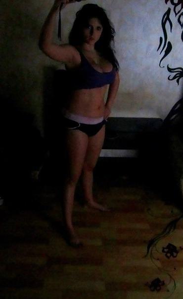 18P Busty Russian Woman 1508