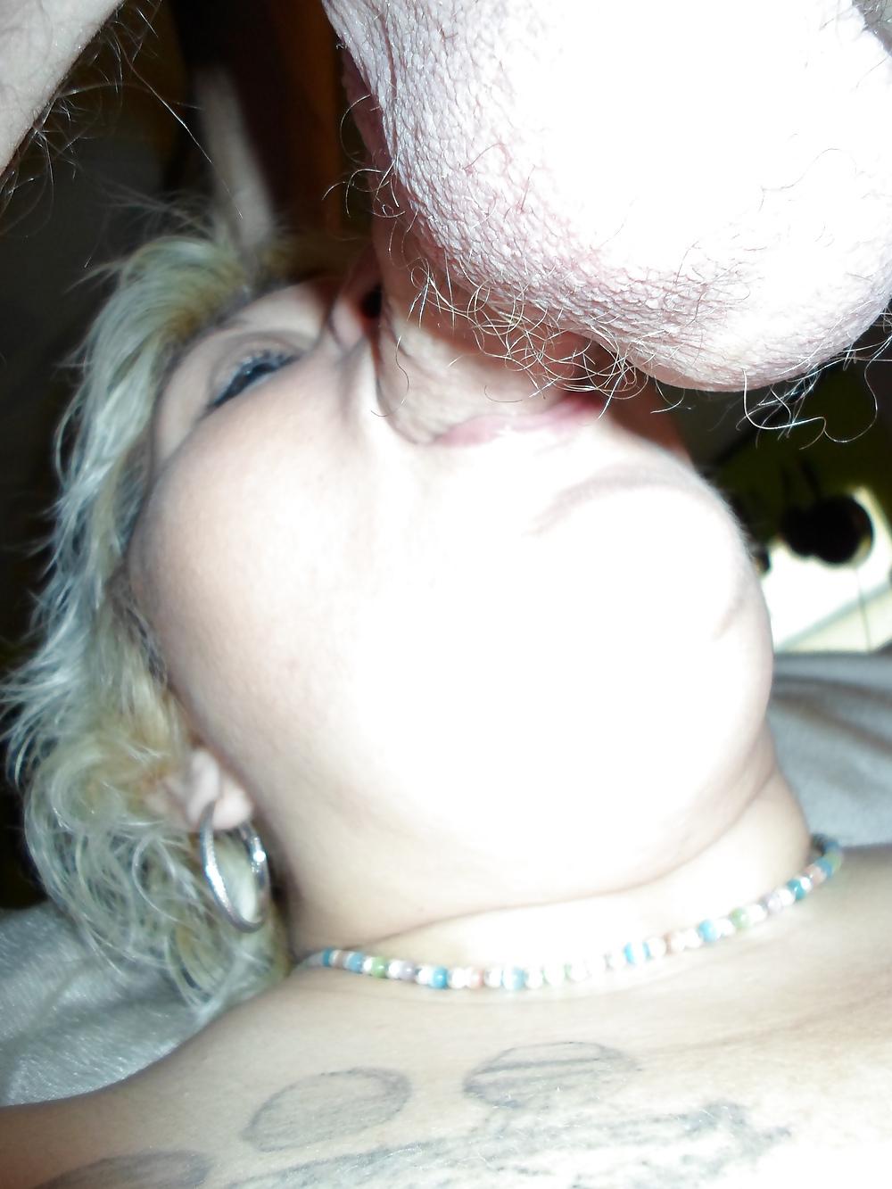 25P Horny wife  playing sucking   n fucking around