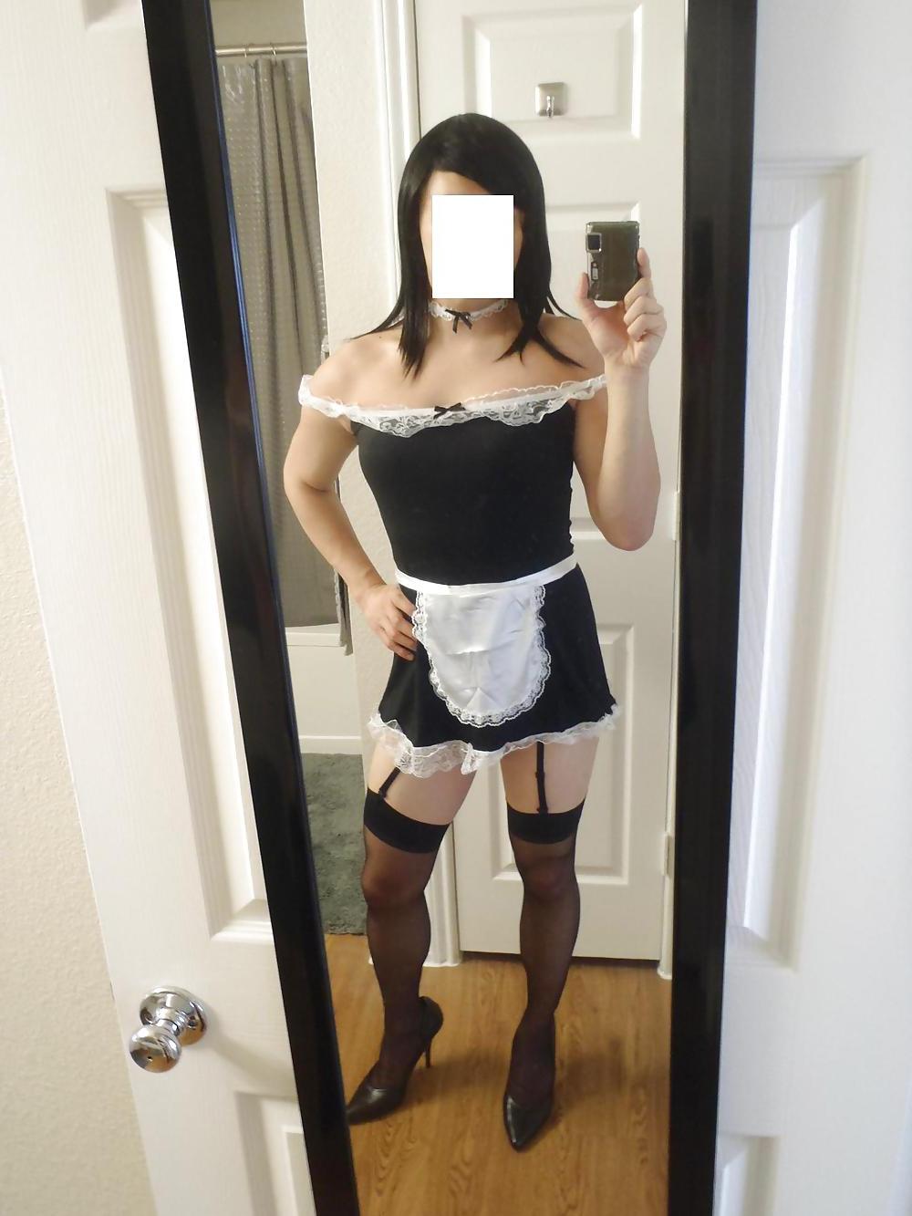 17P Halloween - Sexy Slutty Maid