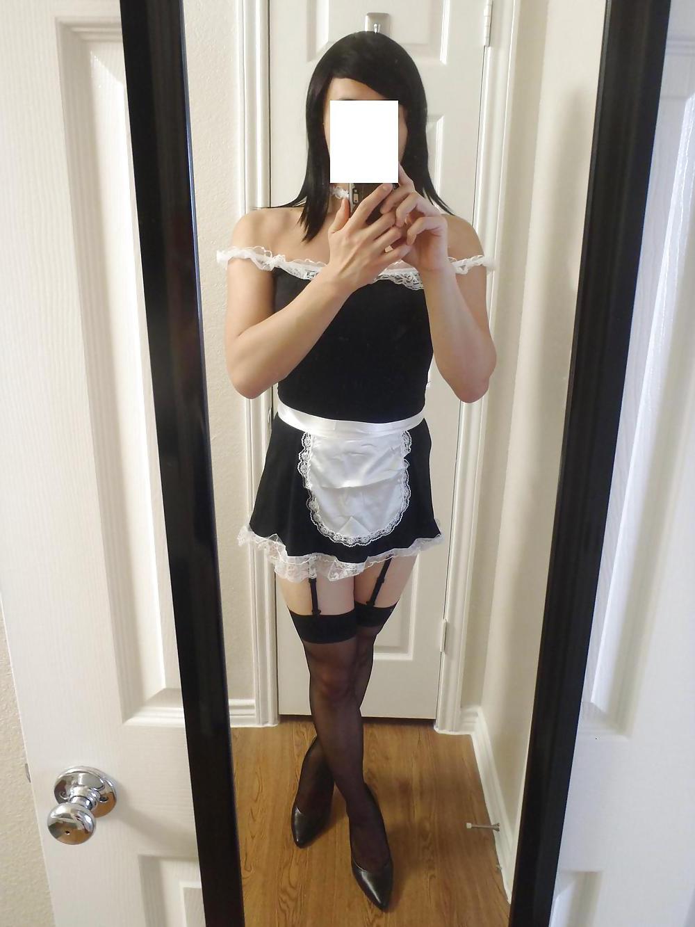 17P Halloween - Sexy Slutty Maid