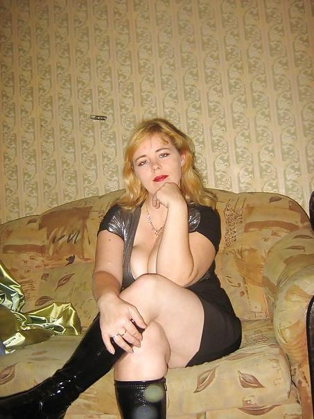 23P Busty Russian Woman 1039
