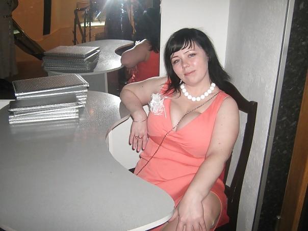 23P Busty Russian Woman 1039