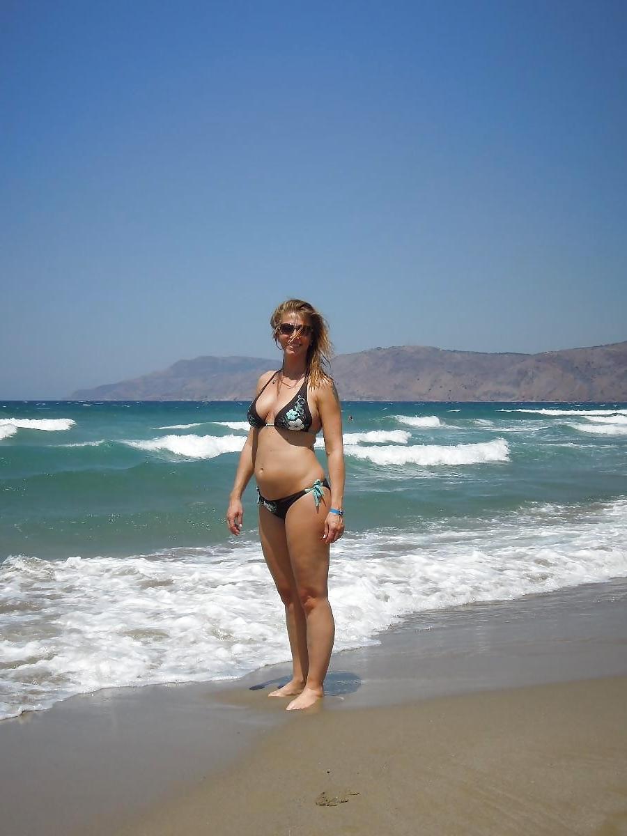 12P Sister in Law on vacation