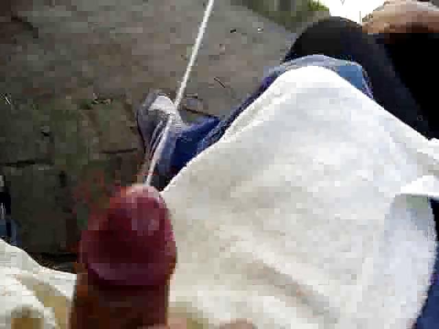 13P Granny suck and handjob 4