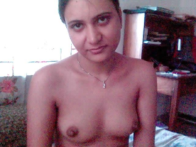 19P Desi IIndian Girls SelfShot Hot Pics - Part 2