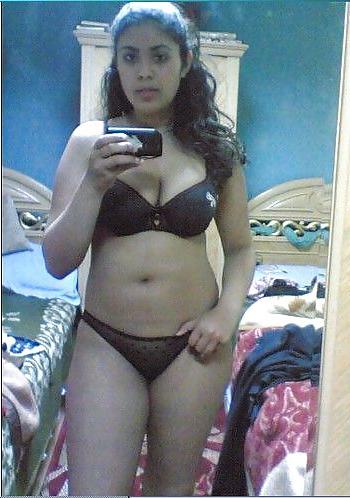 19P Desi IIndian Girls SelfShot Hot Pics - Part 2