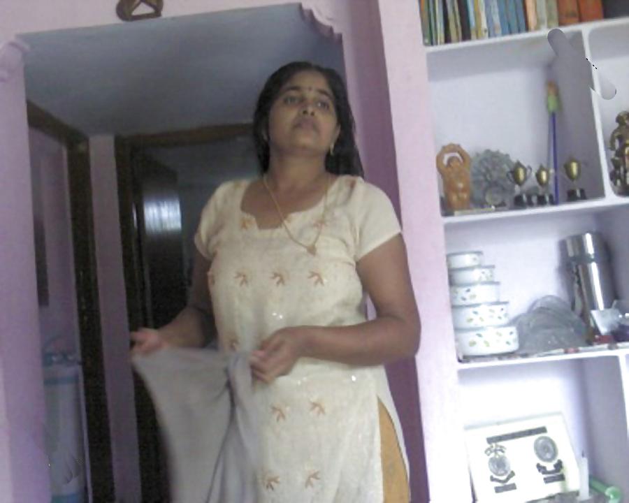 19P Desi Wife Homemade