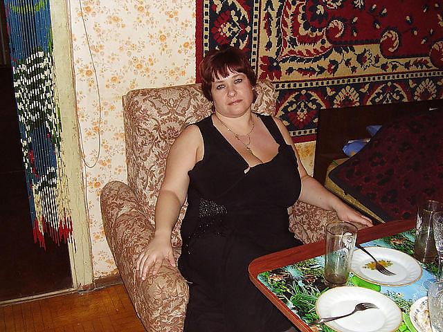 18P Busty Russian Woman 1417