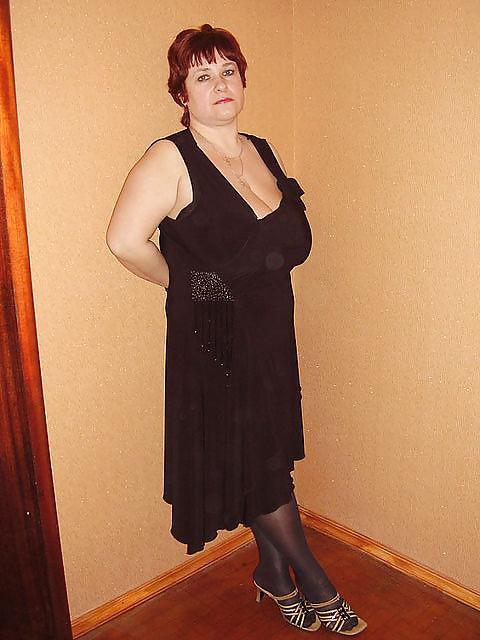 18P Busty Russian Woman 1417