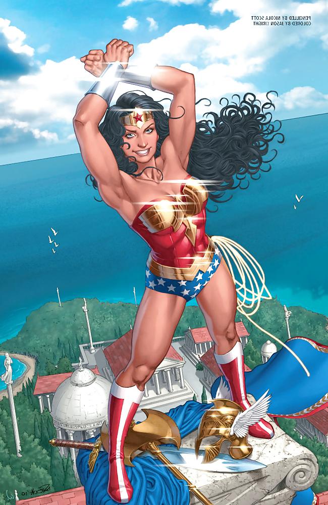 10P WONDER WOMAN!!!!