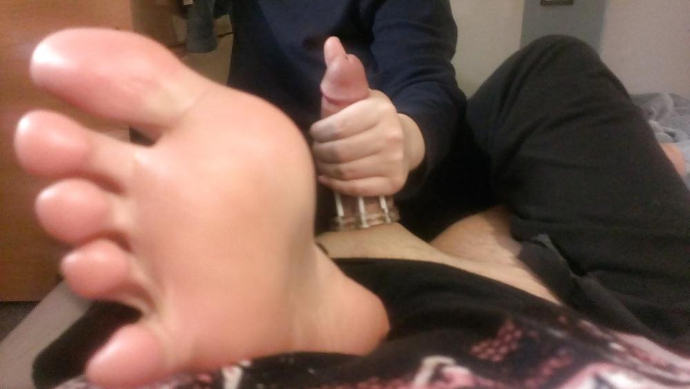 11P Footjob out of Chastity Foot Fetish Photoset