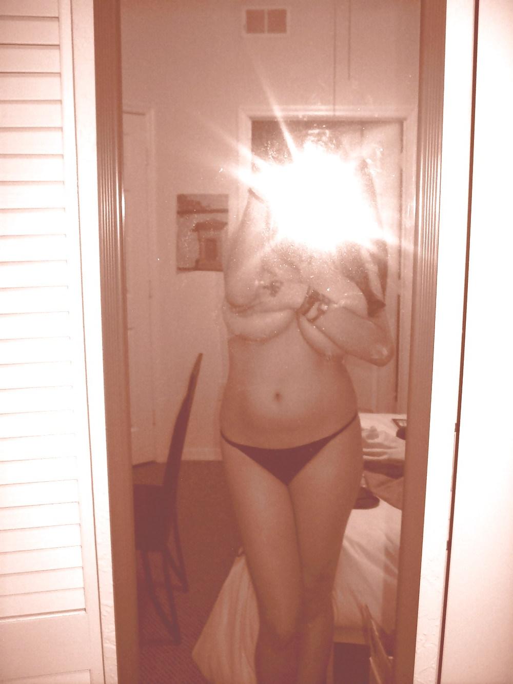 10P Busty colombian
