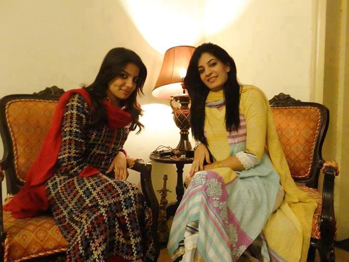 25P Cute hot n sexy desi bitches 
