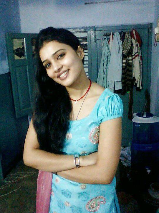 25P Cute hot n sexy desi bitches 