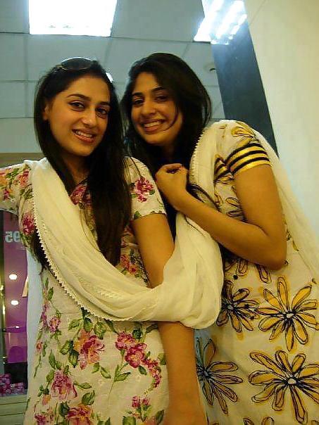 25P Cute hot n sexy desi bitches 