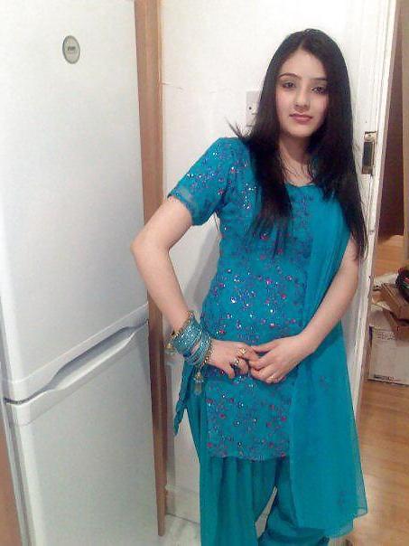 25P Cute hot n sexy desi bitches 