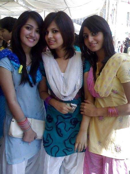25P Cute hot n sexy desi bitches 