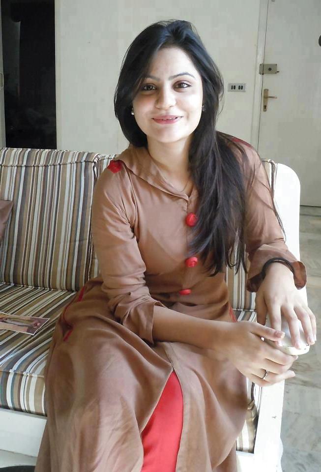 25P Cute hot n sexy desi bitches 