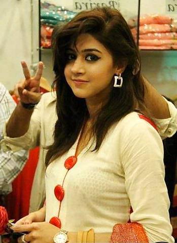 25P Cute hot n sexy desi bitches 