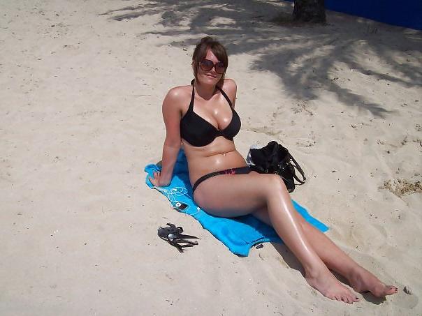 25P Sexy Girls holiday pictures compilation