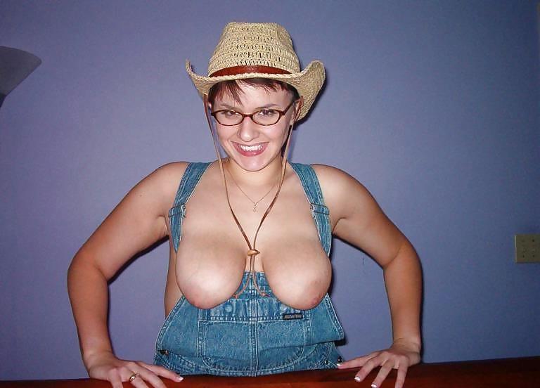 20P Younger women with saggy tits 8.