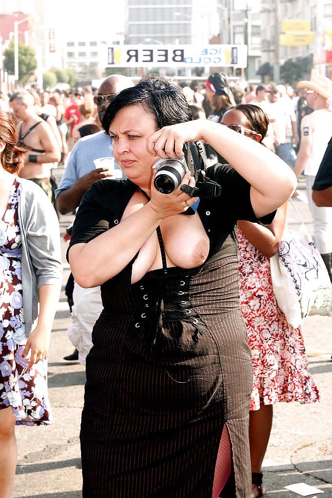 20P Mature women with saggy tits 24.