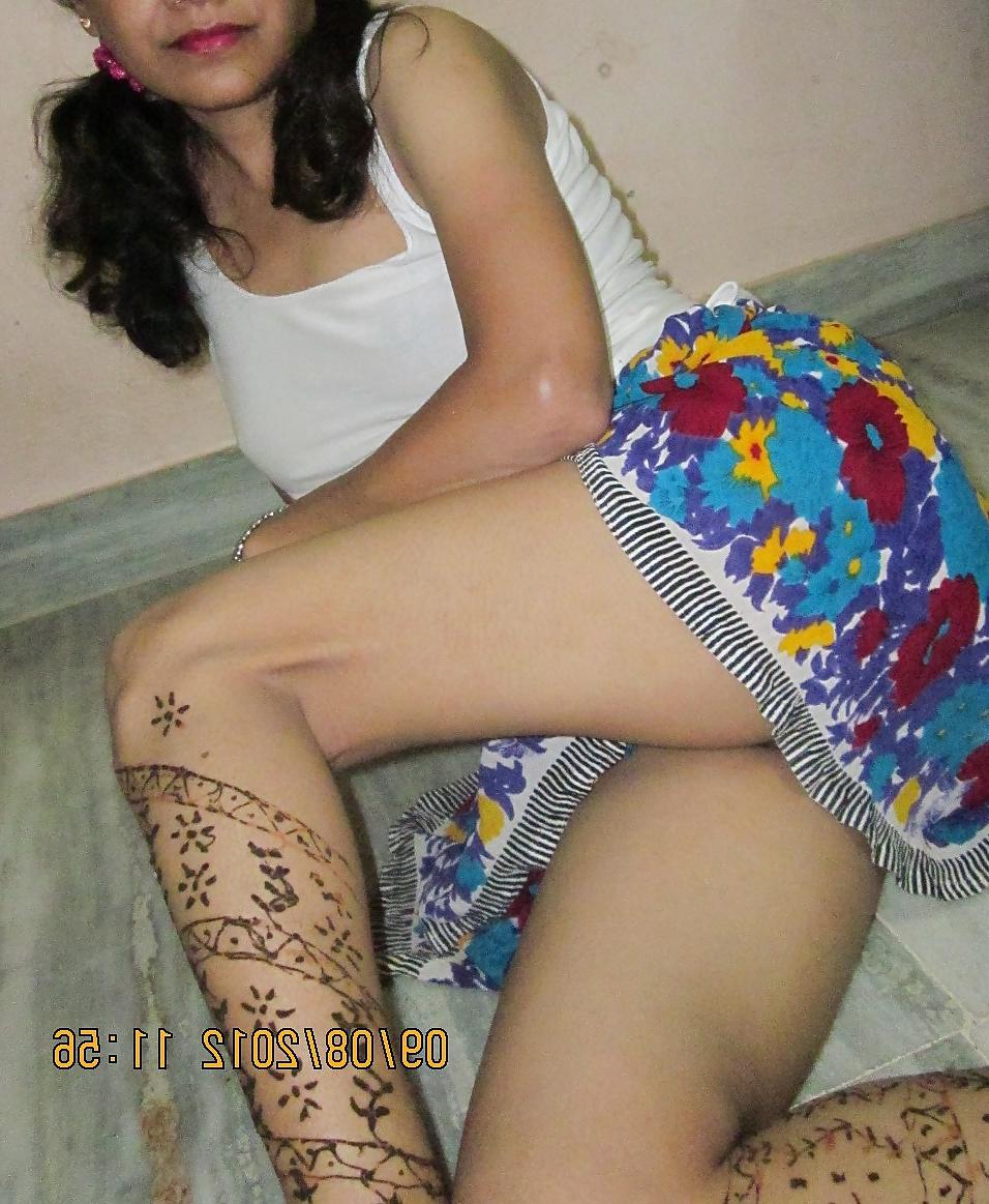 25P My upskirt (DESI UPSKIRT