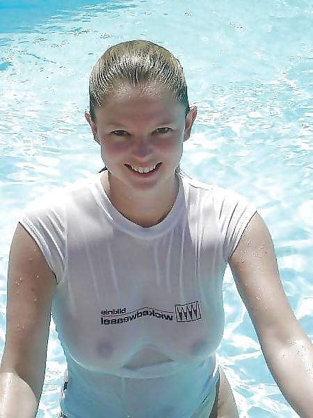25P Wet T Shirts...no contest